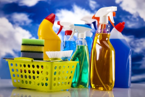Professional carpet cleaner in EC1 working on a residential carpet