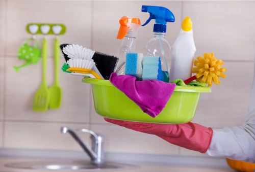 Carpet cleaning preparation details and room access considerations