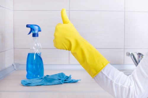 Sustainability-focused carpet cleaners in EC1 managing recyclable materials