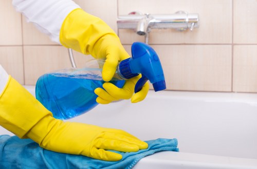 Professional cleaning of renovated EC1 property windows and frames